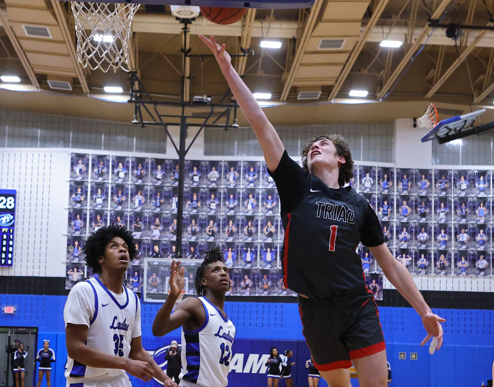 Triad 50, Ladue 46